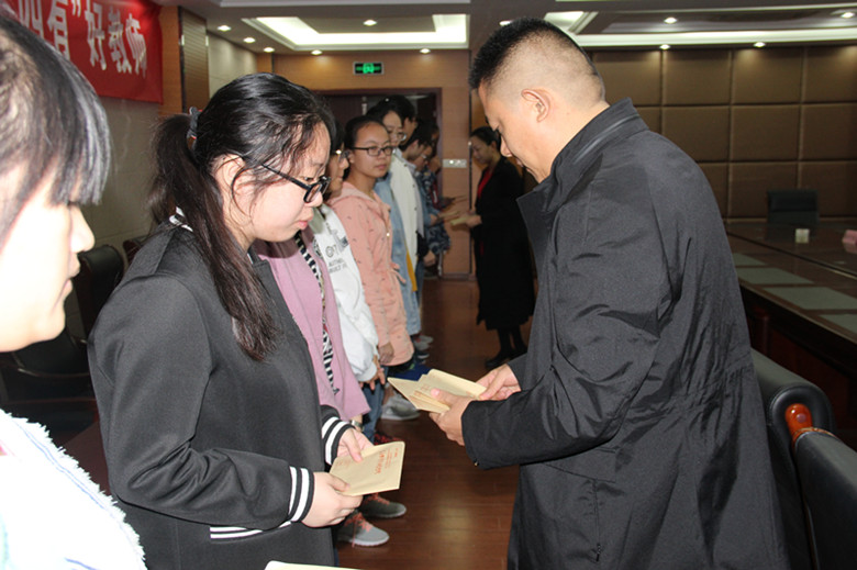 391775383_副本.jpg 391775383_副本.jpg