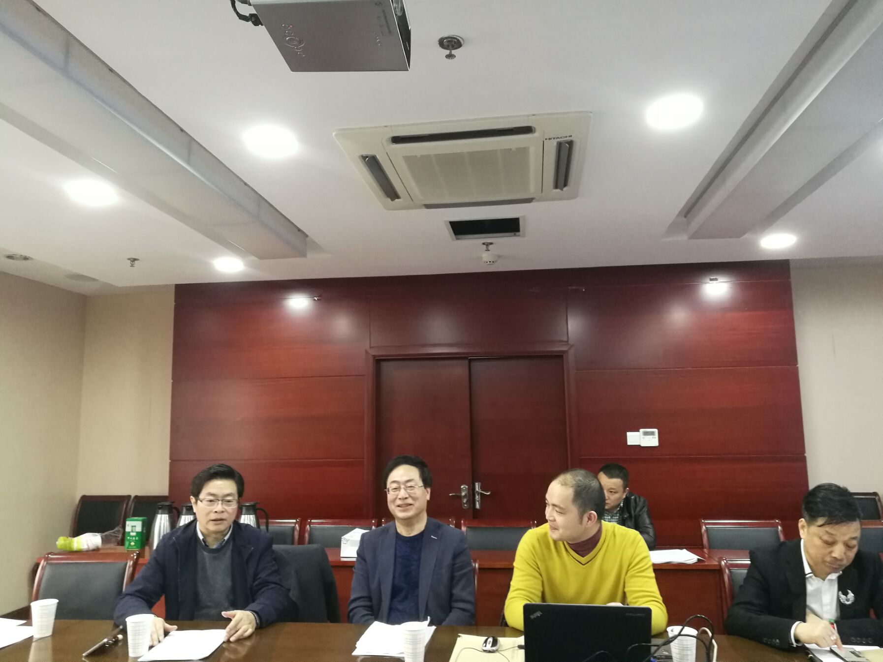 QQ图片20180316160752.jpg QQ图片20180316160752.jpg