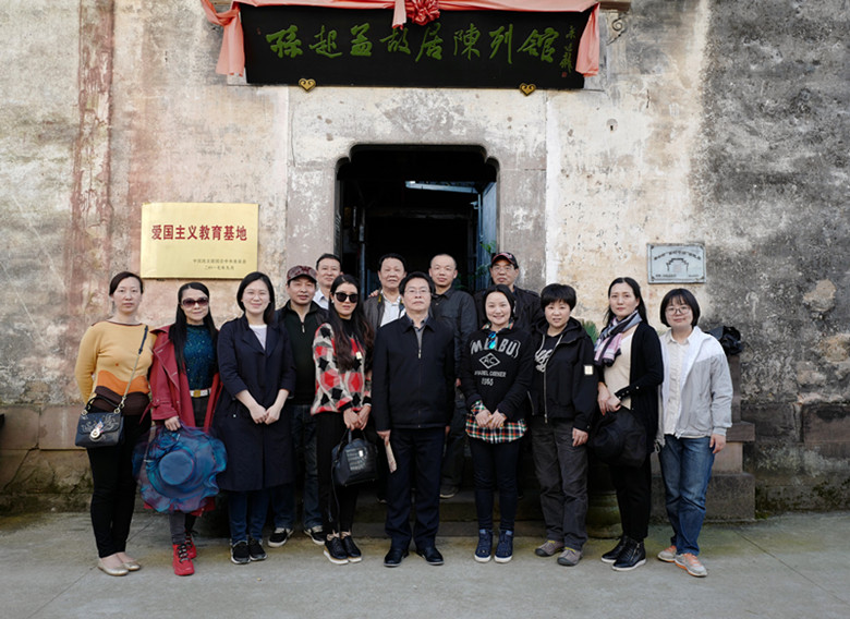 1440172495_副本.jpg