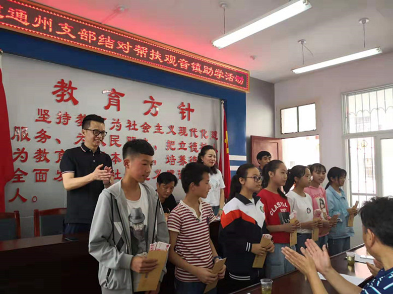 645820871_副本.jpg