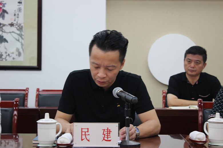 朱朝晖发言_副本.jpg 朱朝晖发言_副本.jpg