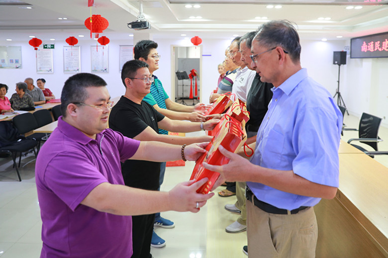 A38I6916_wps图片_副本.jpg A38I6916_wps图片_副本.jpg